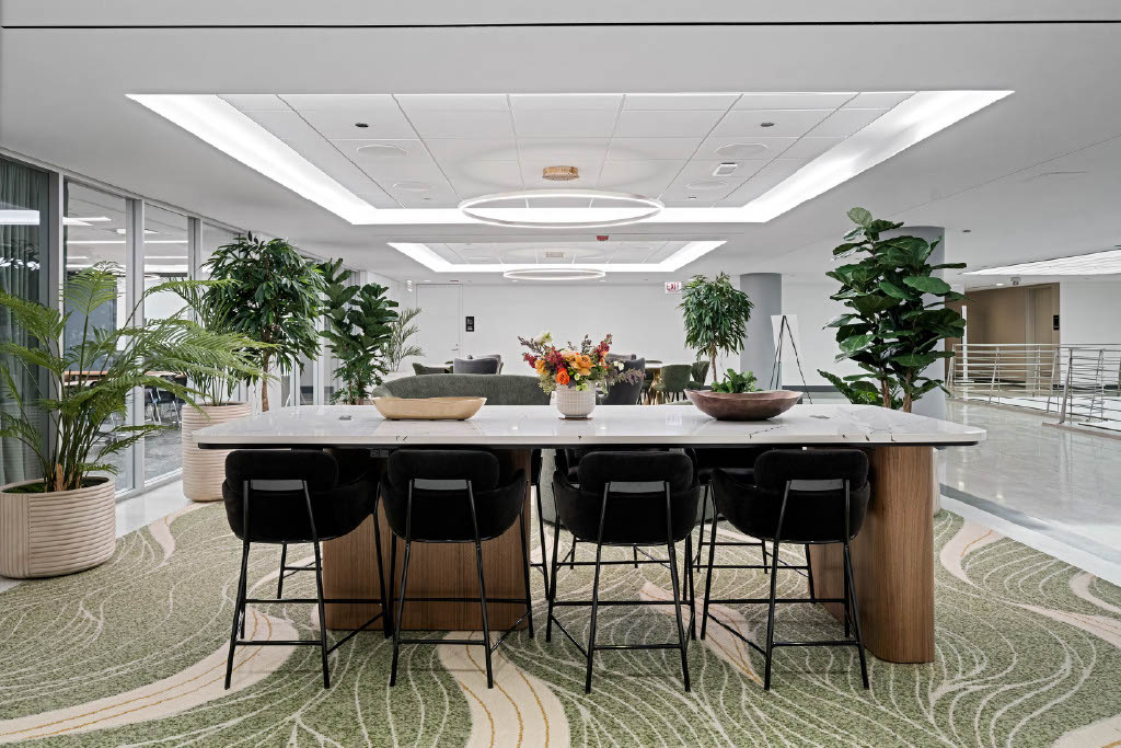 Icon Modern | Community Tables