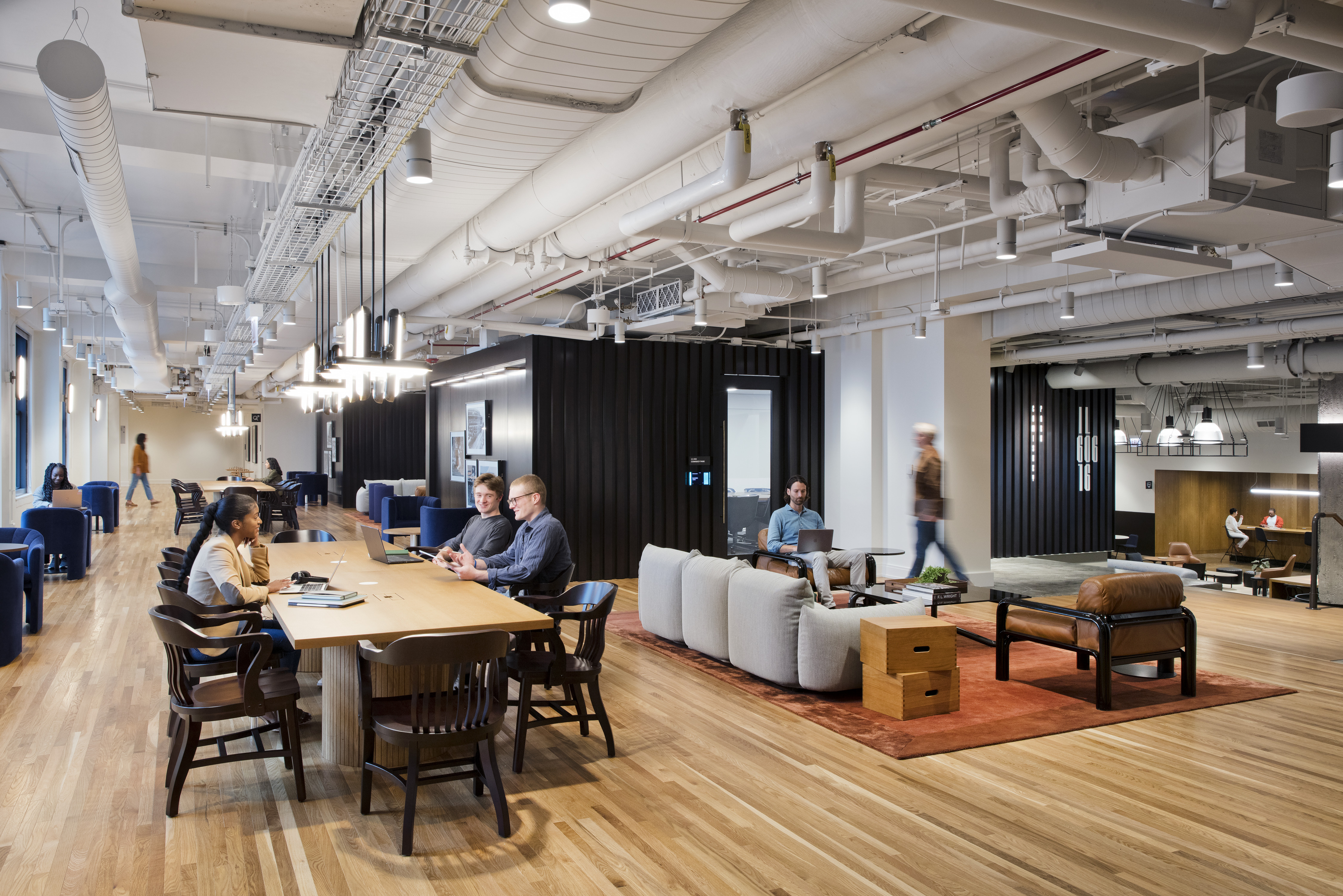 Icon Modern | Community Tables